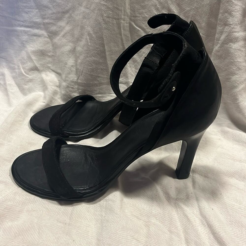 Rag & Bone Open Toe Black Heels with Ankle Strap EU 38.5 US 8, broken closure
